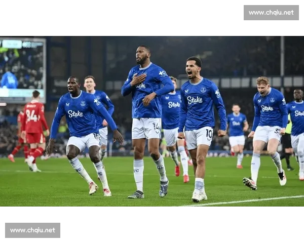 基于英超赛后数据解析球队表现与战术趋势洞察全景报告与未来走向研判